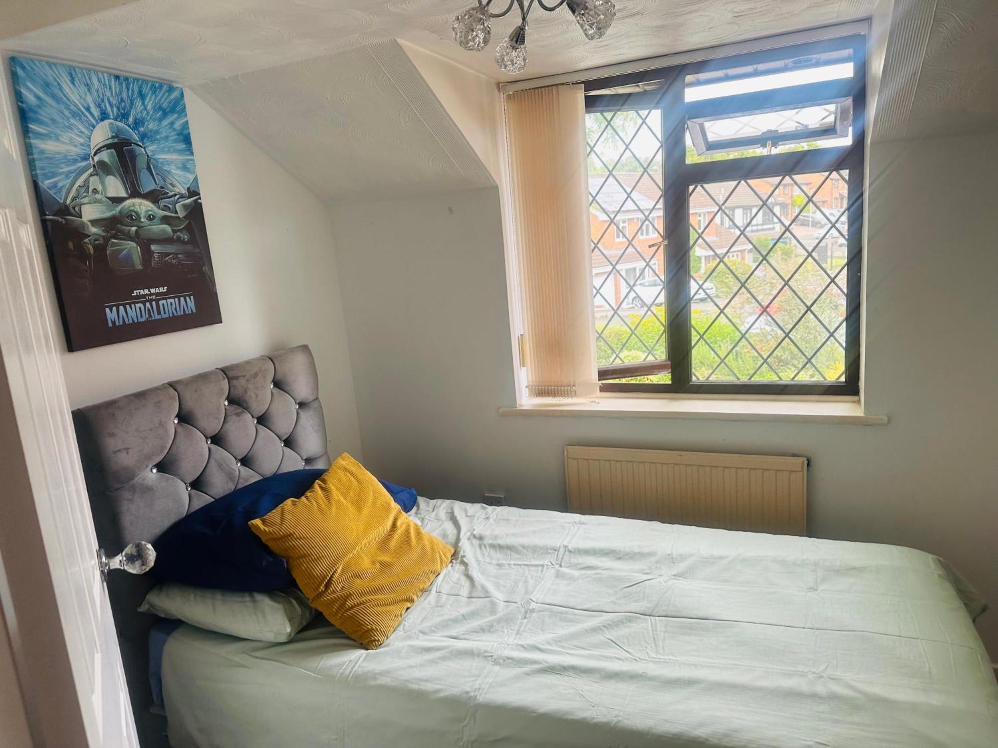 Home Away From Home Swindon Eksteriør billede